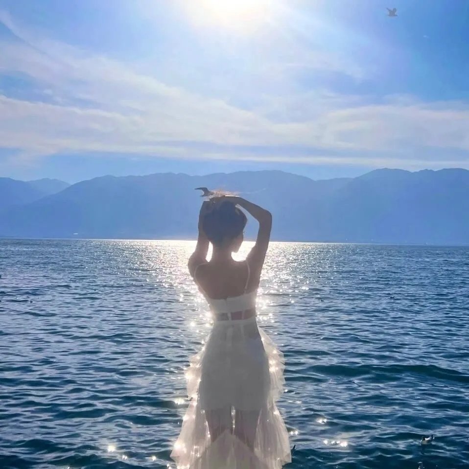 嘲笑的淑女